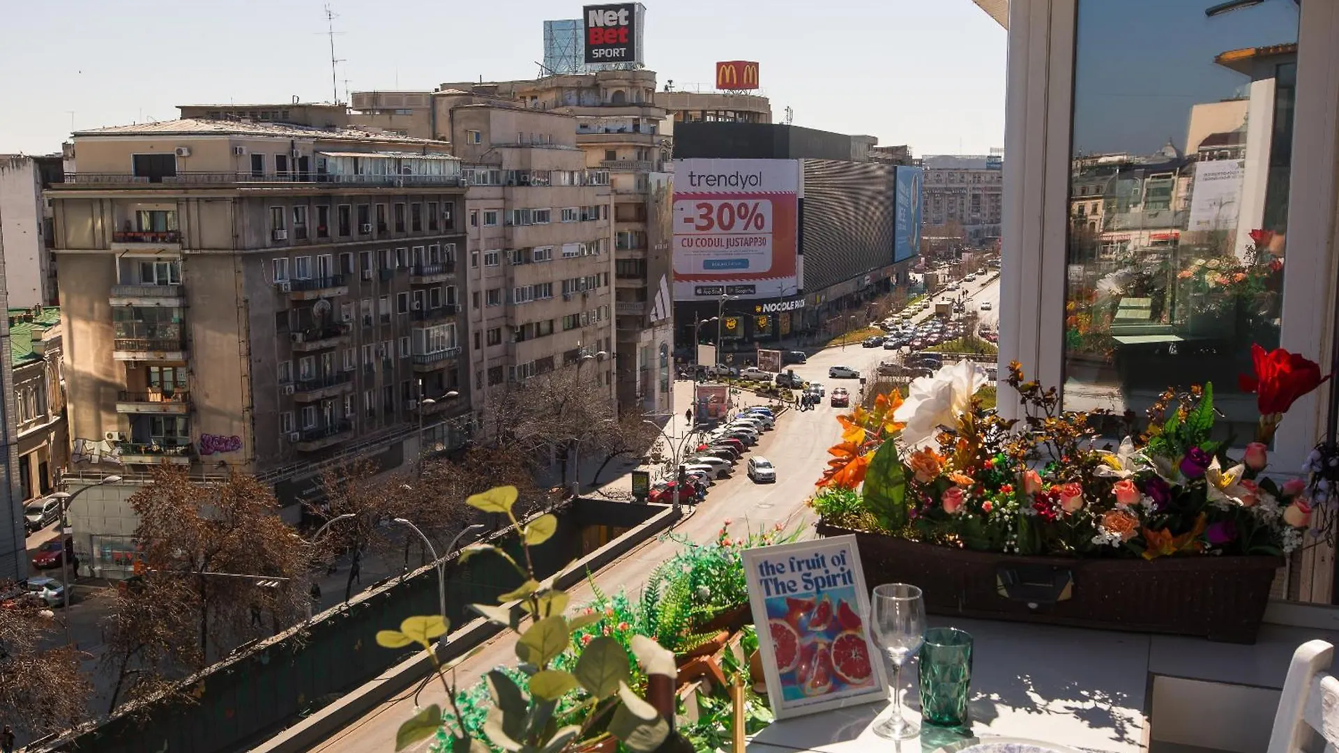 Old Town Apartment With Amazing View From The Balcony Bucharest