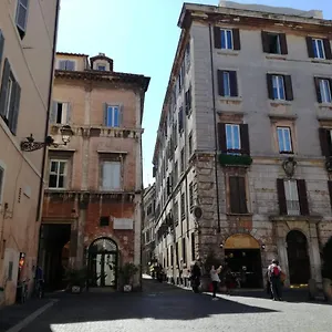 https://coronari-28-holiday-apartment.it-romehotels.com