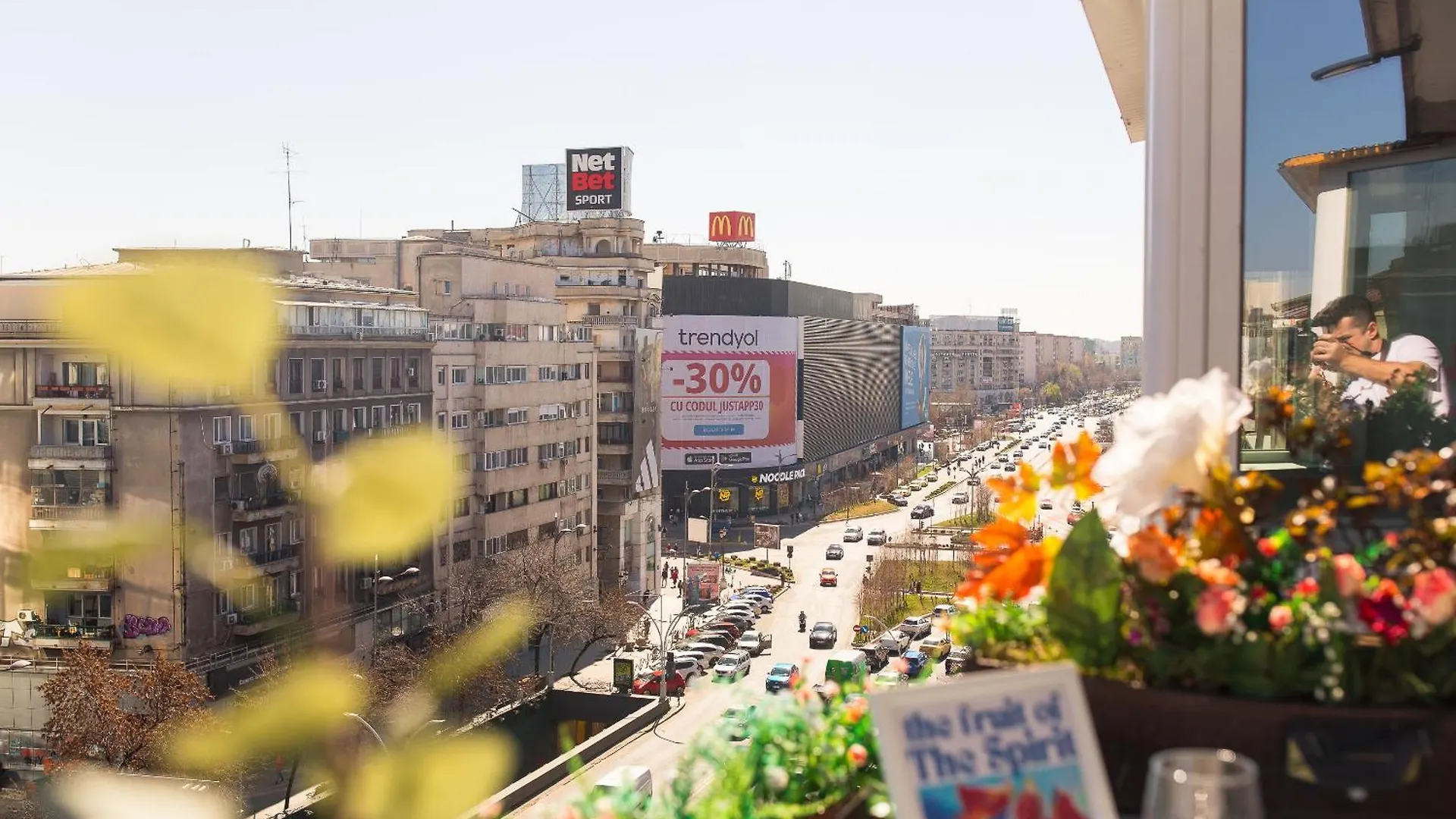 Old Town Apartment With Amazing View From The Balcony Bucarest
